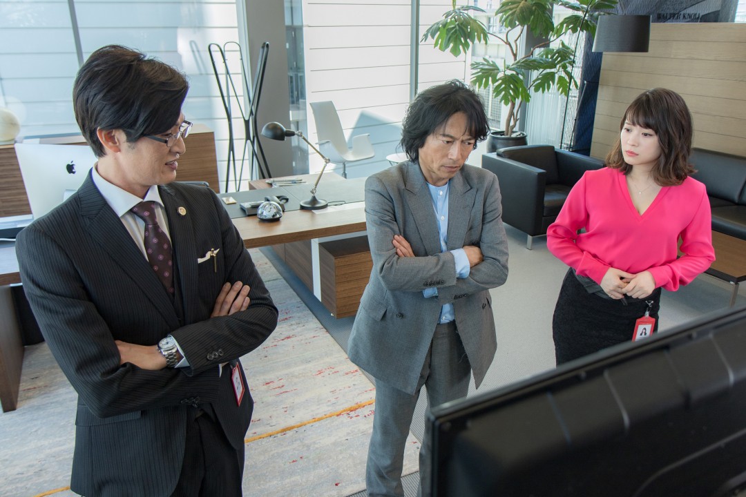 「社長室の冬－巨大新聞社を獲る男－」より_2