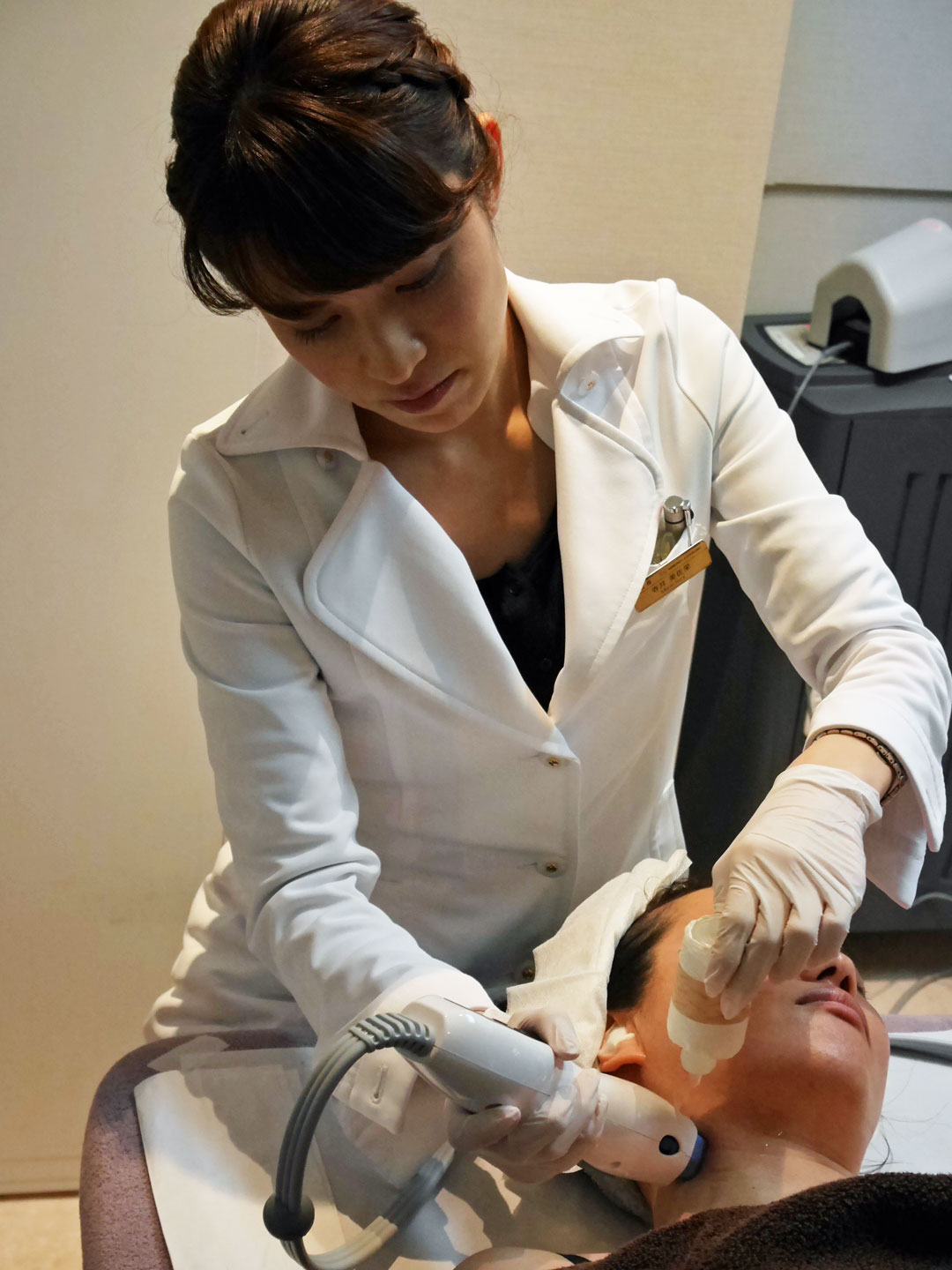 サーマクールを施される筆者