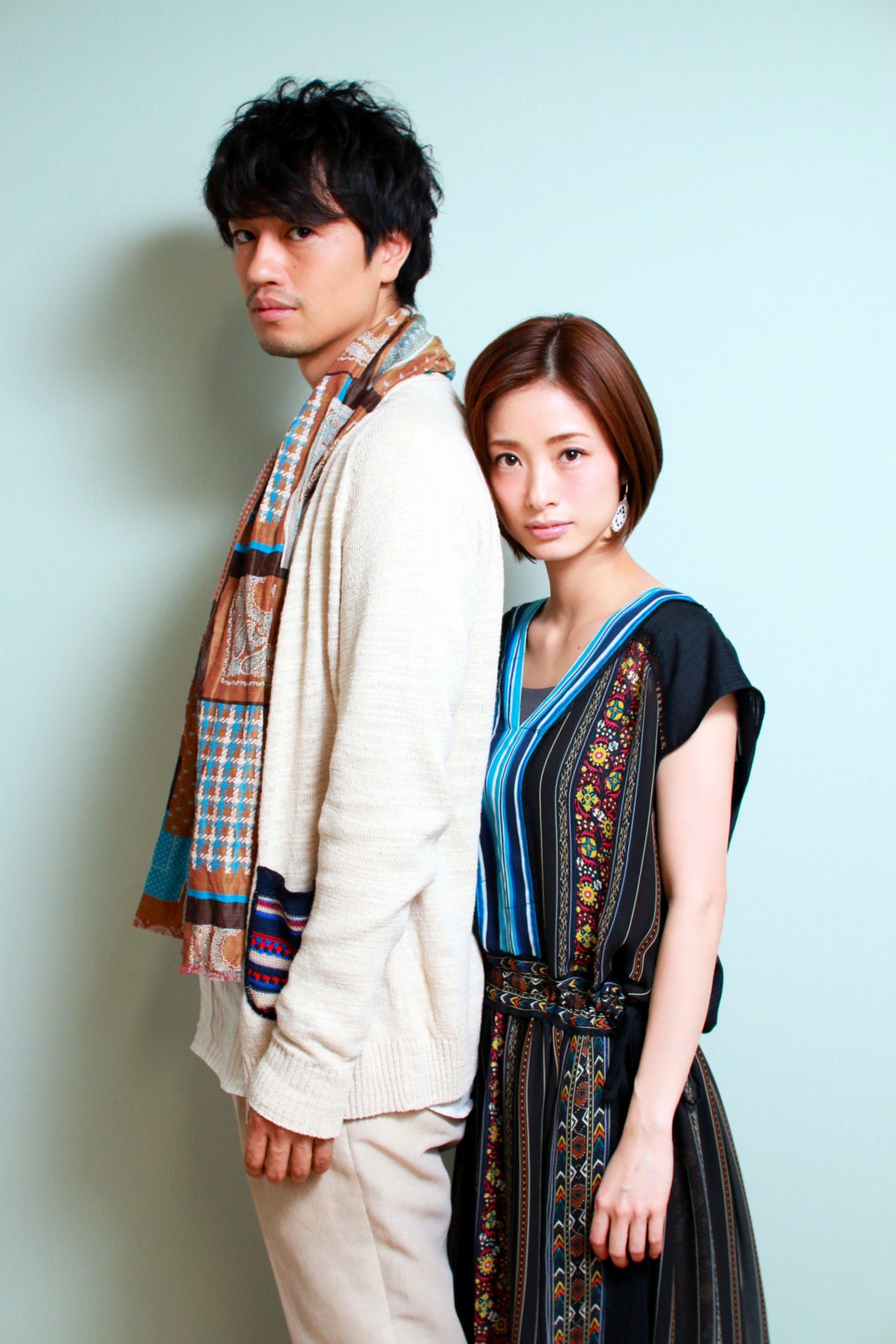 上戸彩さんと斎藤工さん