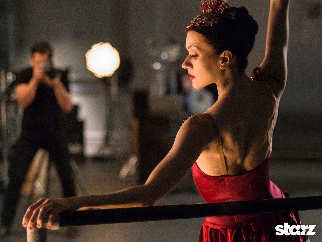 『フレッシュ・アンド・ボーン』より_2