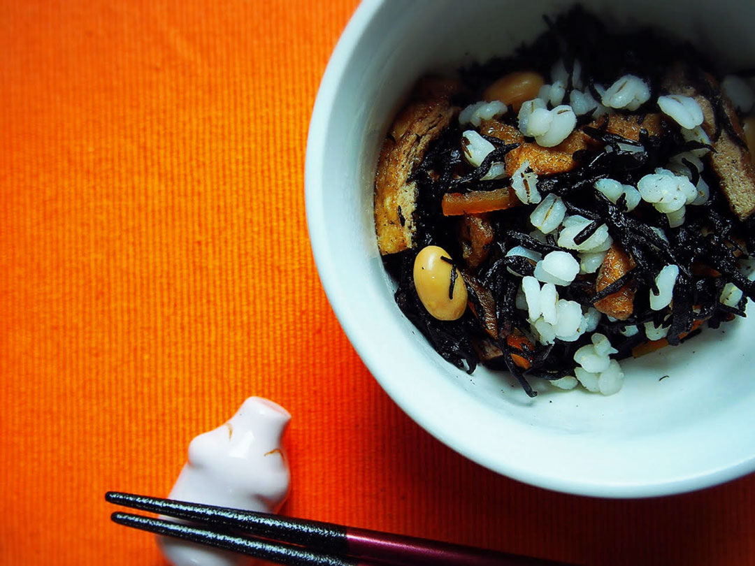 押し麦を使った和え物