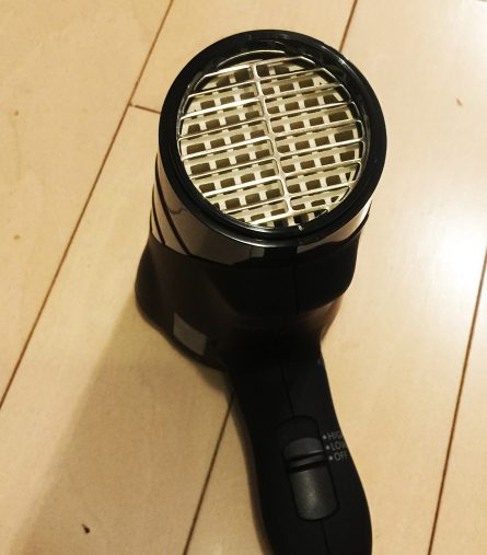 育毛と美髪の専門サロンRESALON　復元ドライヤー2