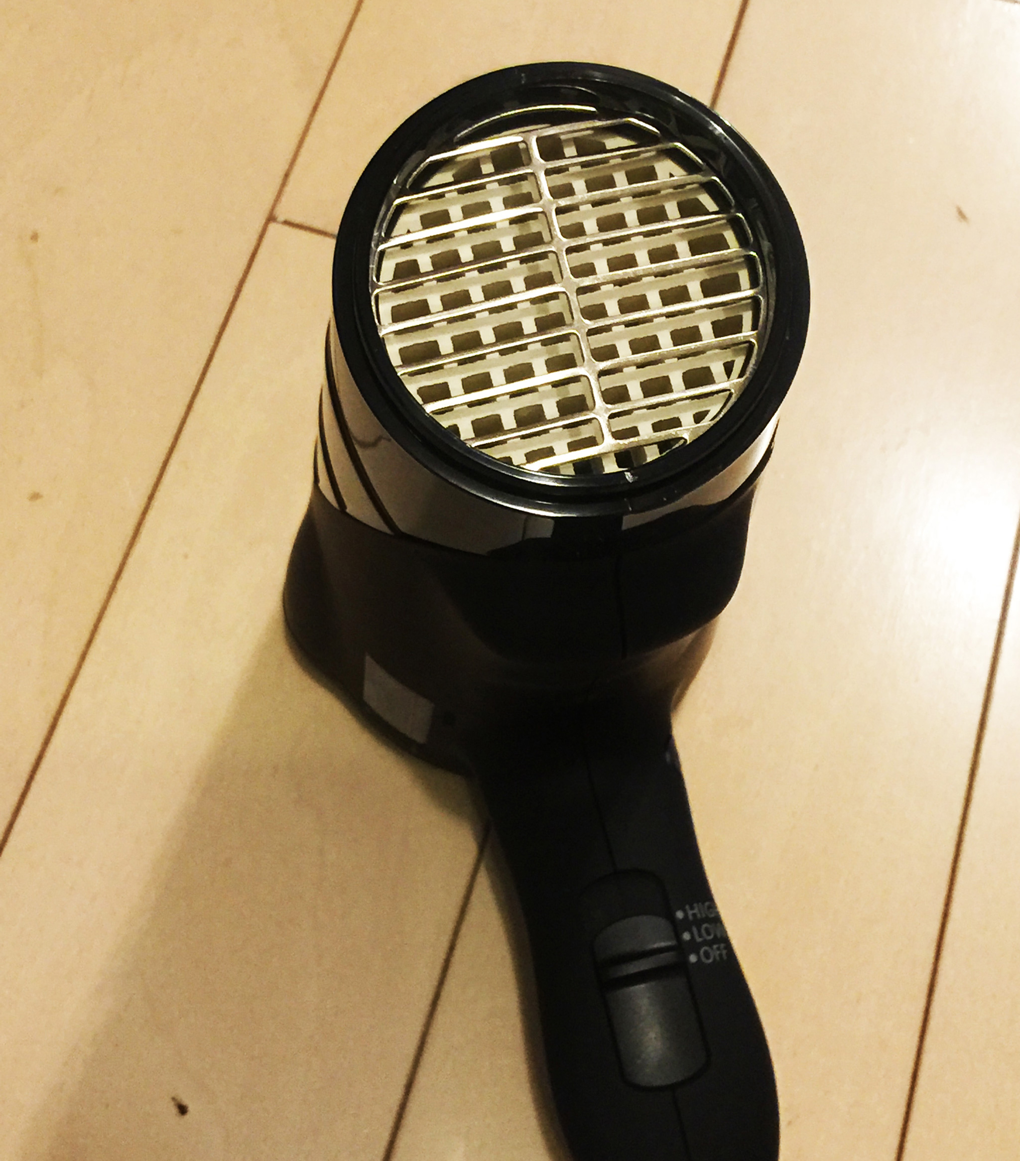 育毛と美髪の専門サロンRESALON　復元ドライヤー2