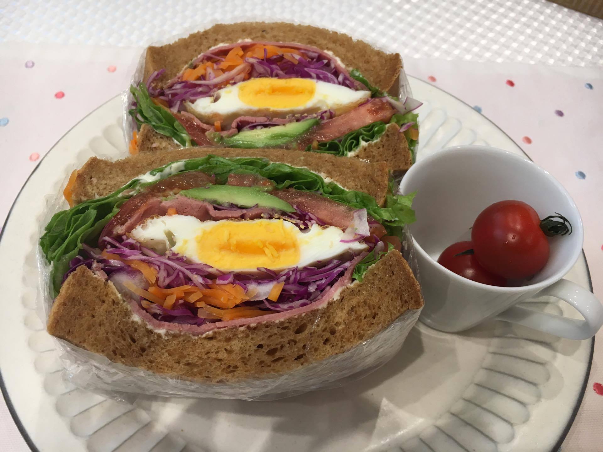 ボリュームサンド