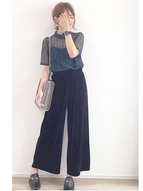 50歳/153cm】検証☆2種類のベロアパンツを穿き比べ！着痩せはどっち!? | STYLE DELI オフィシャルブログ Powered by  Ameba