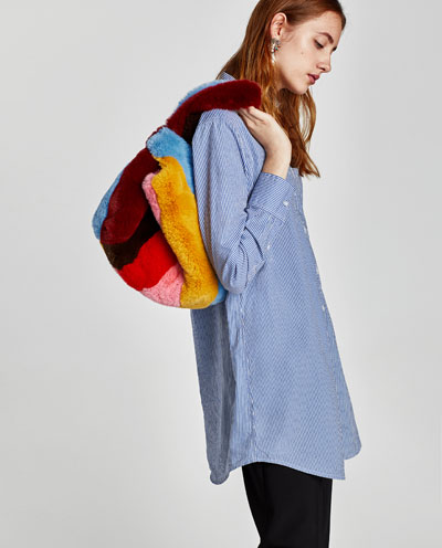 テクスチャー入り生地巾着型バッグ テクスチャー入り生地巾着型バッグ