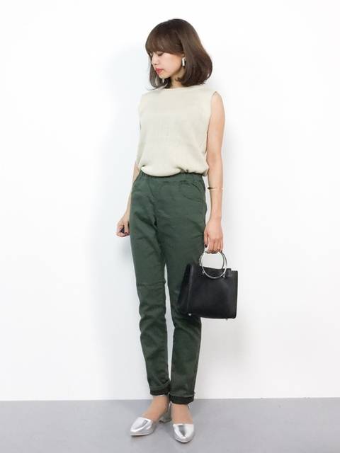 ノースリーブニット