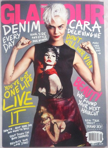 カーラ・デルヴィーニュ カーラ・デルヴィーニュ