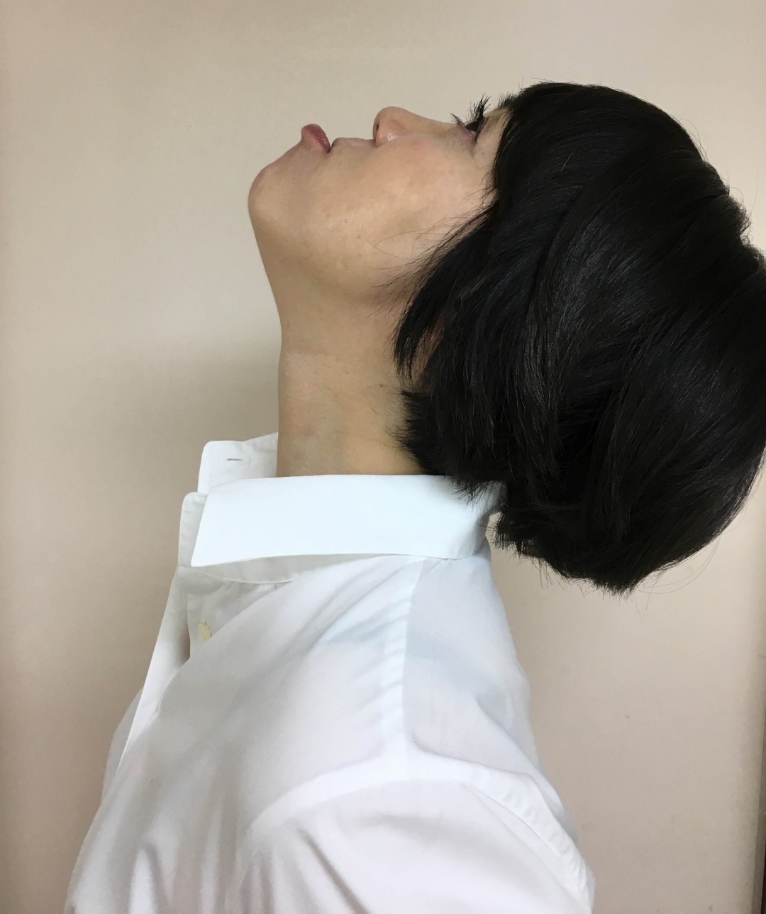 下唇4フー突き出す