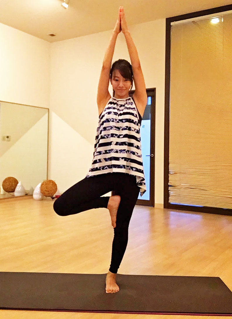 立ち木のポーズ