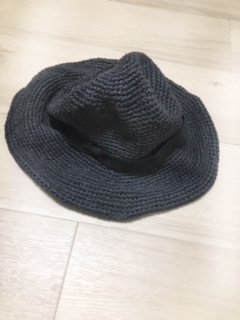 縮んだ麦わら帽子 縮んだ麦わら帽子