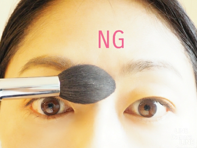 ブラシを立ててラインを引く