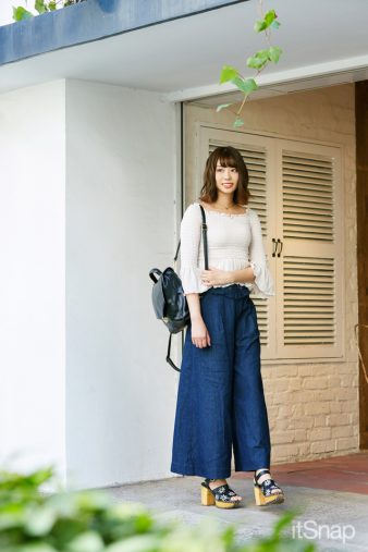 タレント・山岸奈津美サン(162cm) タレント・山岸奈津美サン(162cm)