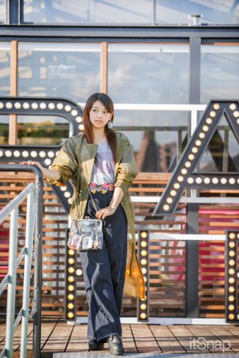 女優、S大学二年・岡村茉奈サン(154cm) 女優、S大学二年・岡村茉奈サン(154cm)