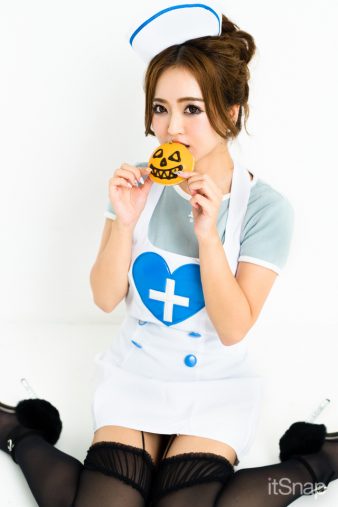 中村紗彩サン・弁護士秘書(158cm)