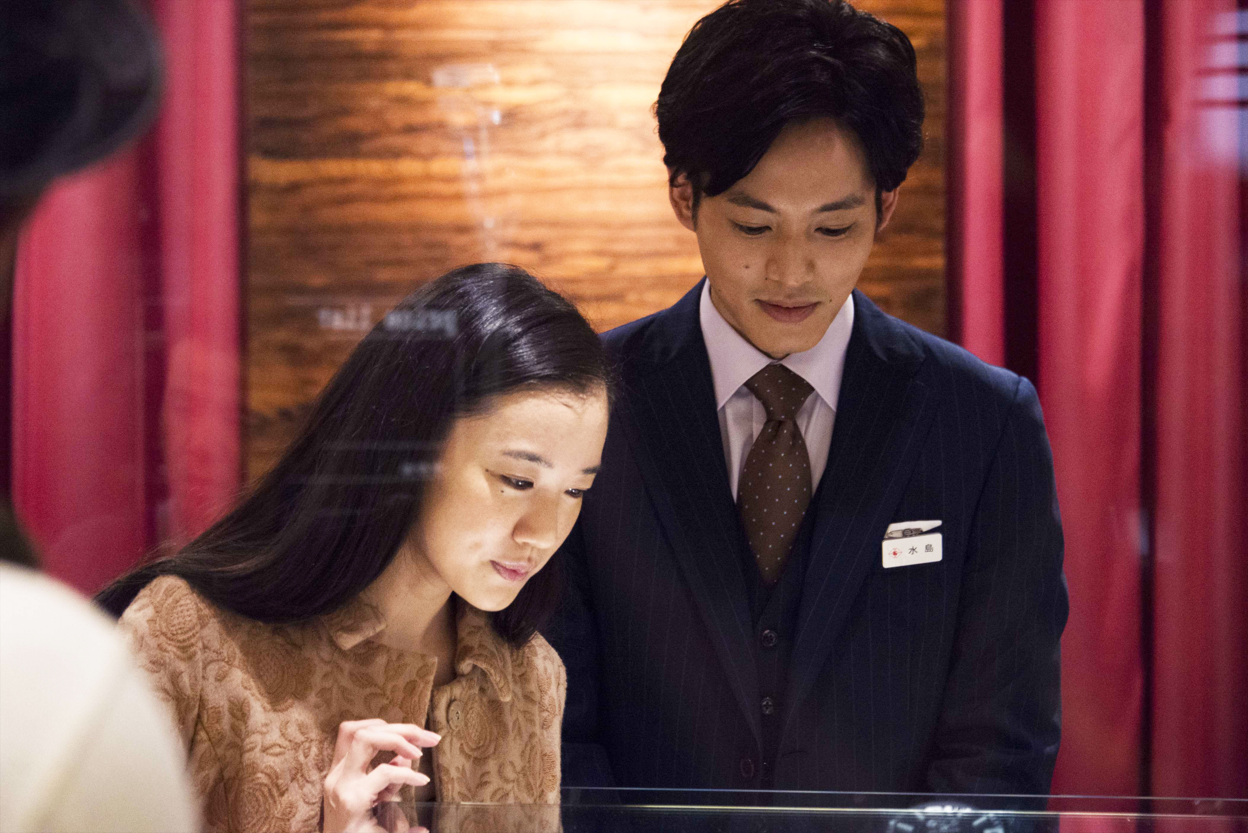 『彼女がその名を知らない鳥たち』より_2