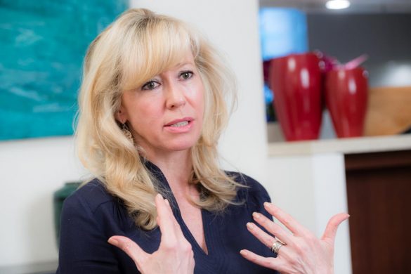 エリカ・アンギャルさん