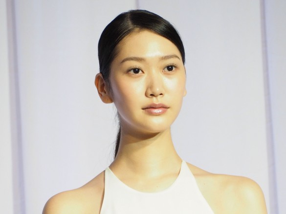 CHICCAの2018年春コレクション発表会より CHICCAの2018年春コレクション発表会より