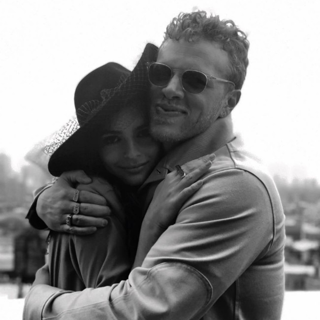 エミリー・ラタコウスキー,セバスチャン・ベア＝マクラード