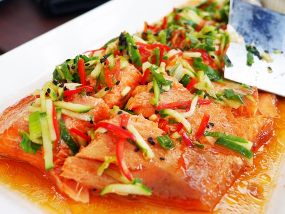 スモークポイント(臨界温度)約250度