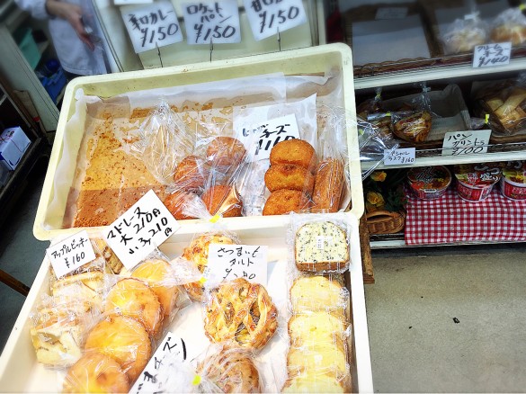 日進堂（パン）