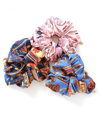 スカーフシュシュ