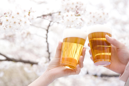お酒と桜