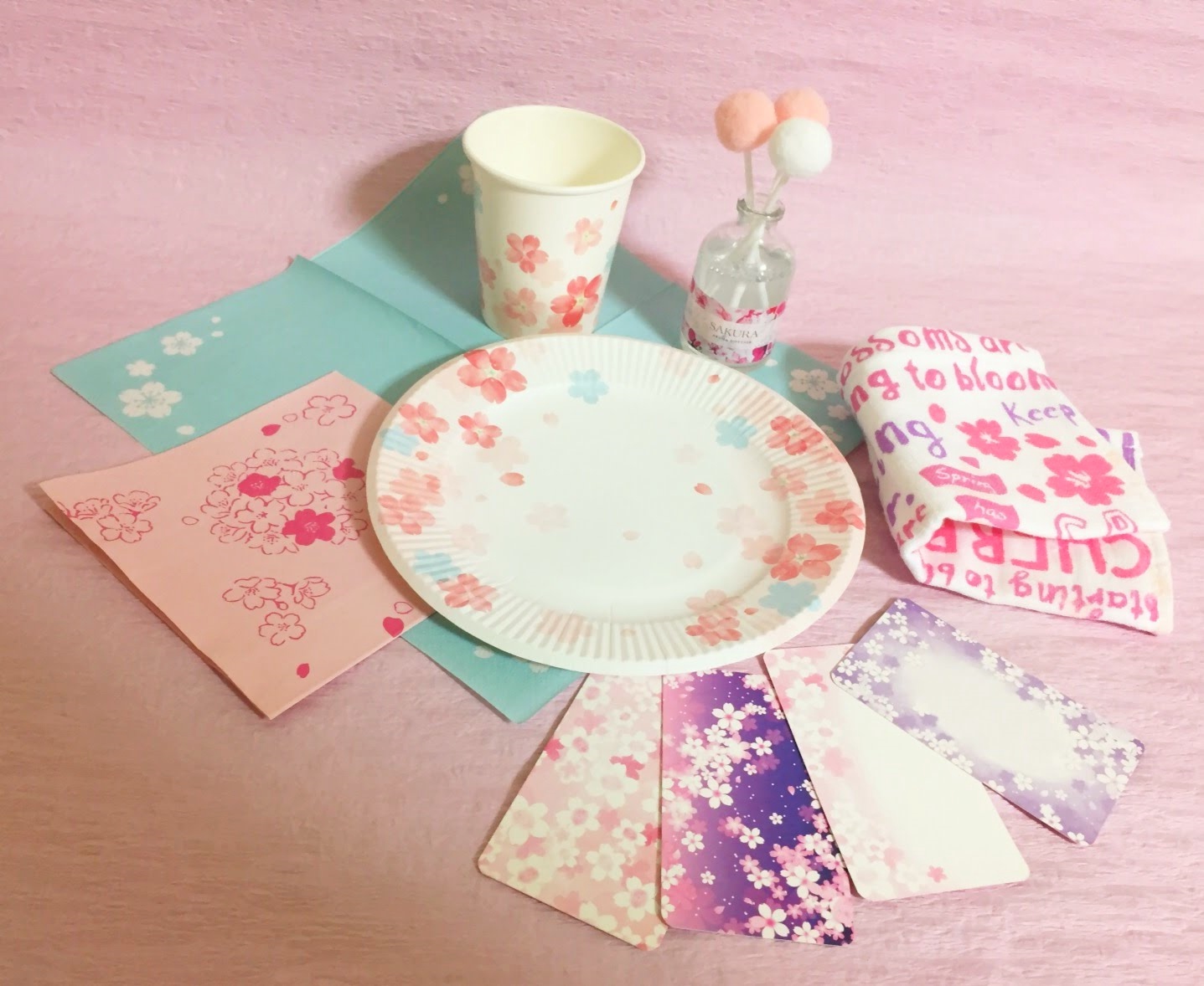 ダイソー100円桜グッズ