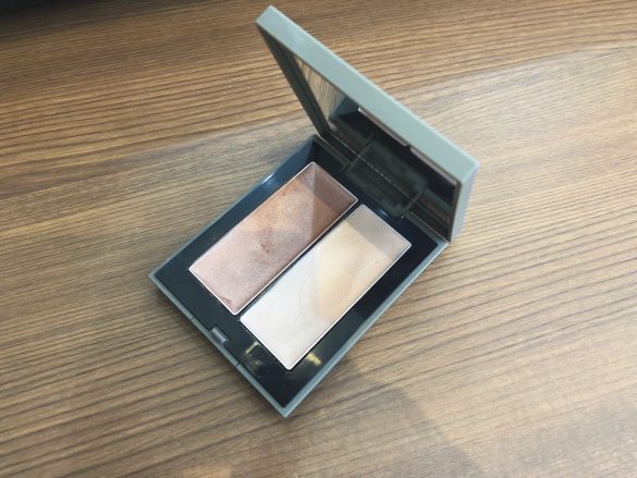 THREE【シマリンググローデュオ 01】