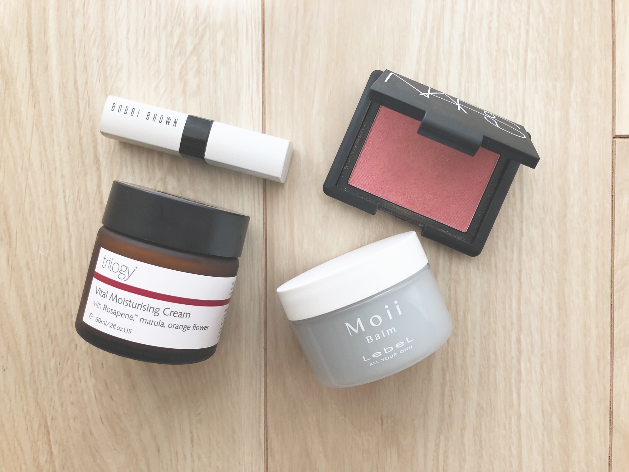 美容ライターの激推しコスメ