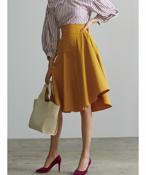 変形ヘムスカート