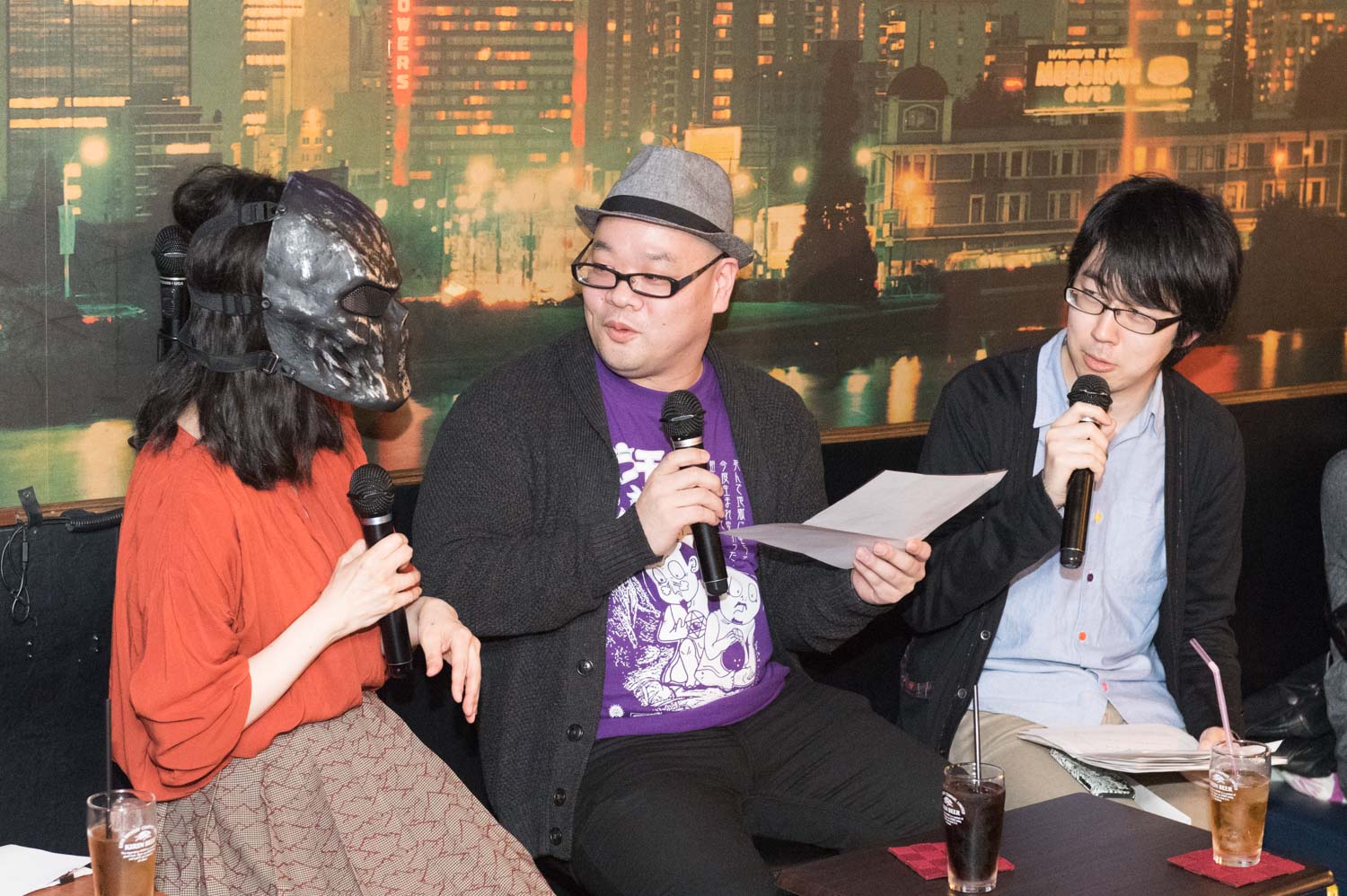 悩みに答えるこだまさんと爪切男さん