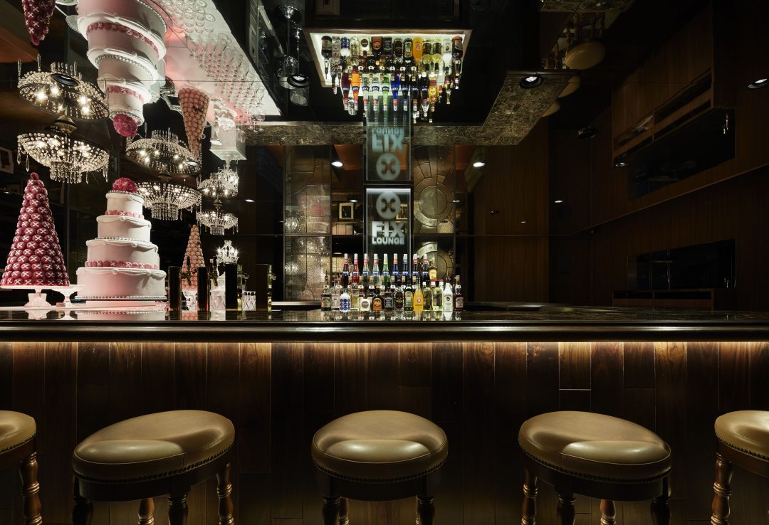 FixLoungeカウンター