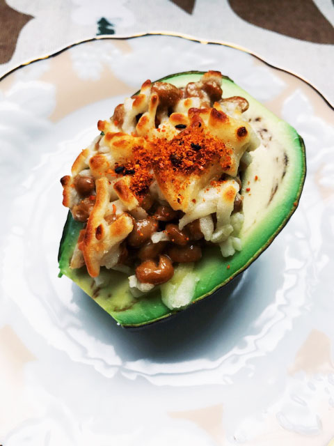 アボカド納豆チーズ焼き