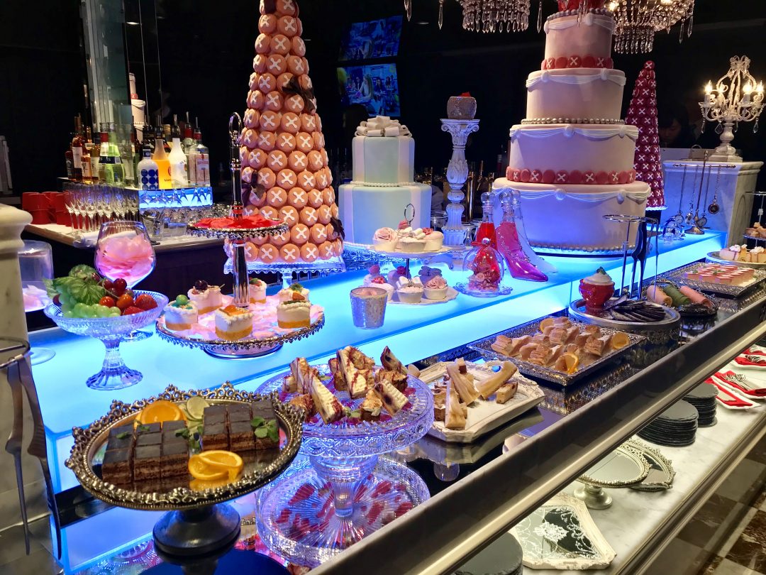 『FIX LOUNGE』デザートビュッフェ