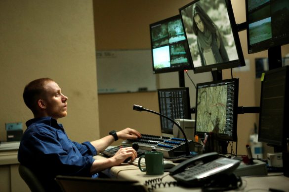 『きみへの距離、1万キロ』より