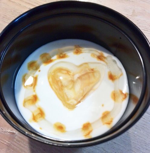 サジーのヨーグルトがけ