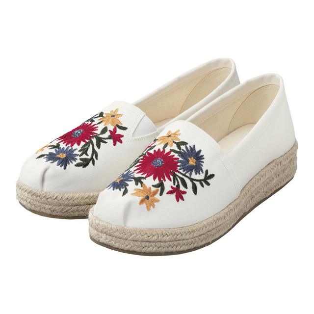 エンブロイダリージュートスリッポン