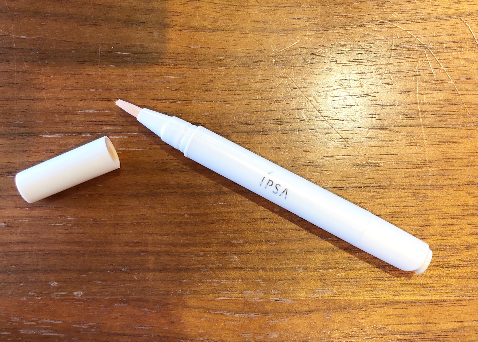 イプサ【ピュアアイゾーンコンシーラー 1】