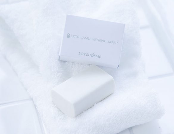 ジャムウハーバルソープ