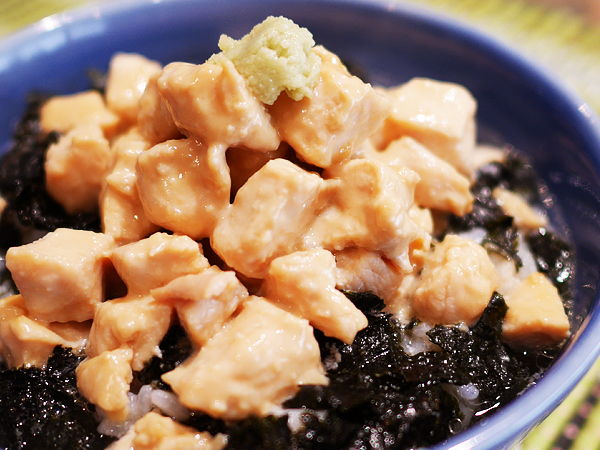 レシピ例「鶏むね肉の濃厚だし茶漬け」