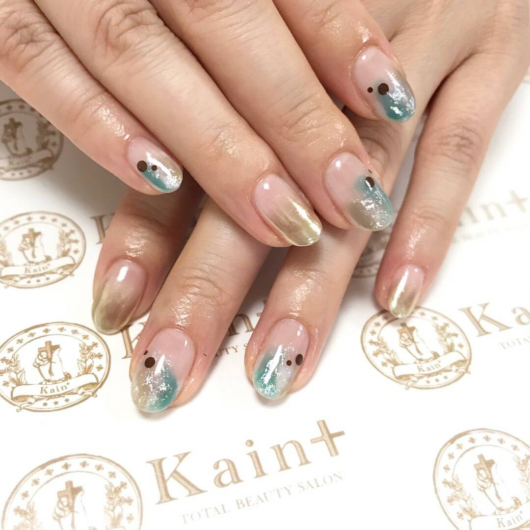 トレンドネイル