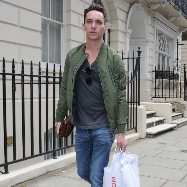 ジョナサン・リース＝マイヤーズ