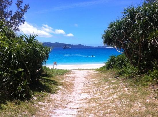 古座間味ビーチ(沖縄県座間味村、慶良間諸島)