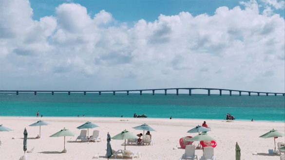与那覇前浜ビーチ(沖縄県宮古島)