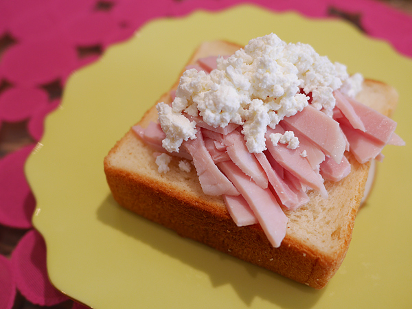 ハムチーズトースト