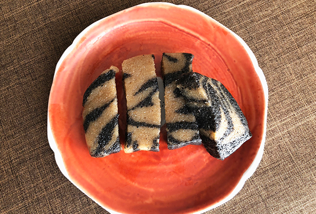 お取り寄せ手帖・「まち子姉さんのごま餅」