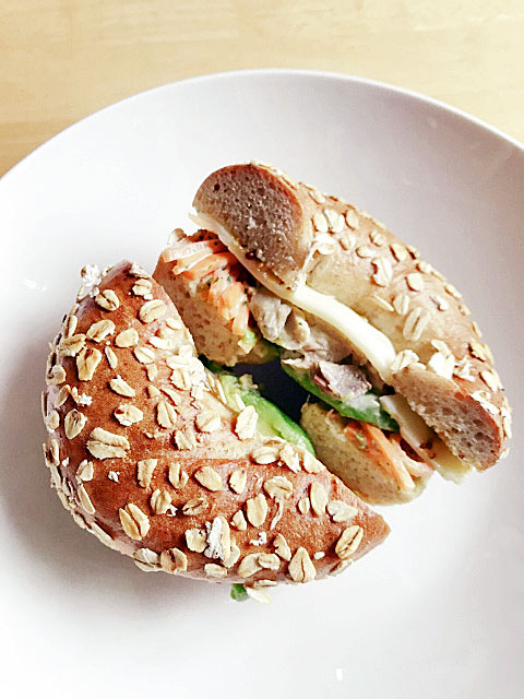 鯖ベーグルサンド