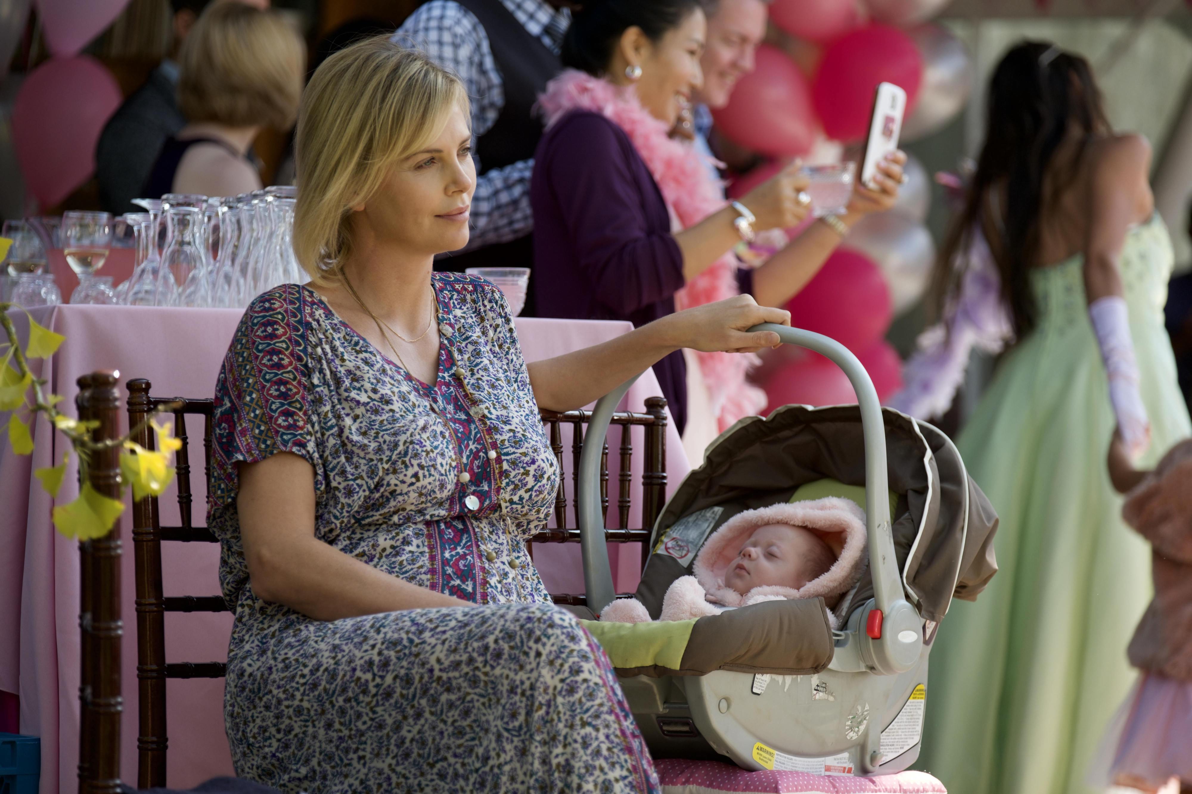 『タリーと私の秘密の時間』より