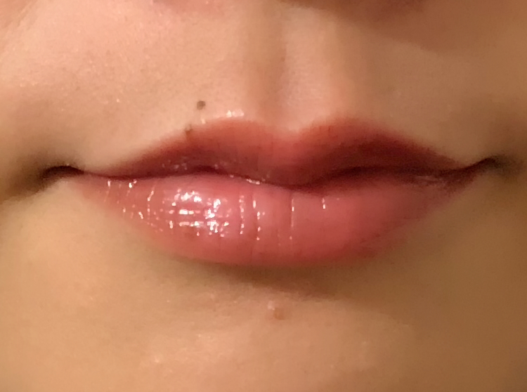 ニベア【リッチケア＆カラーリップ】を塗ったところ